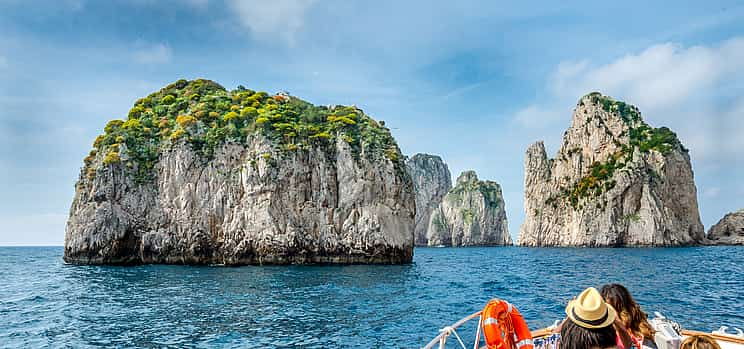 Фото 1 Capri Boat Tour Cruise from Sorrento