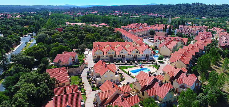 Foto 1 Ganztägiger Ausflug nach Sefrou, Bhalil, Immouzar, Ifrane und Azrou