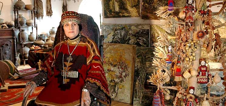 Photo 1 Armenian Traditional House-museum and Yerevan Private Tour