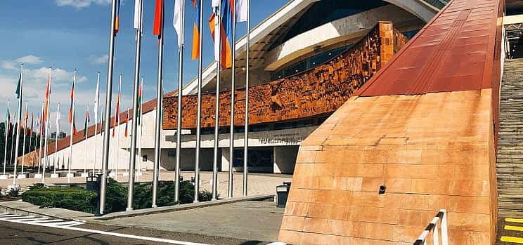 Photo 1 Armenian Modernism. Main Monuments of Yerevan