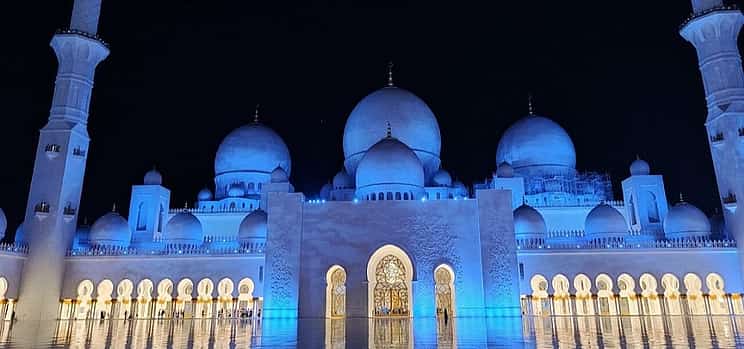 Photo 1 Private Abu Dhabi City Tour with Free Louver Museum entery passes from Dubai