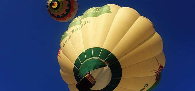 Foto 1 Vuelo clásico en globo aerostático por la tarde