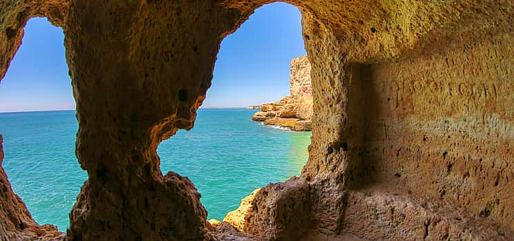 Foto 1 Excursión a los Delfines y a la Cueva de Benagil desde Portimão