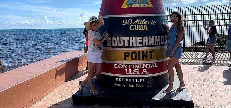 Photo 1 The southernmost point of the United States - Key West