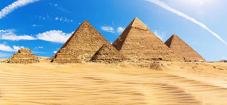 Foto 1 Giza Pyramids, Egyptian Museum, Khan el-Khalili bazaar Full-day Tour from Hurghada