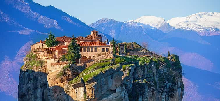 Foto 1 Excursión a Meteora, Leónidas y los 300 espartanos con visita a la cueva del Homo Sapiens