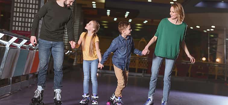 Photo 1 Family Roller Skates Experience with Instructor