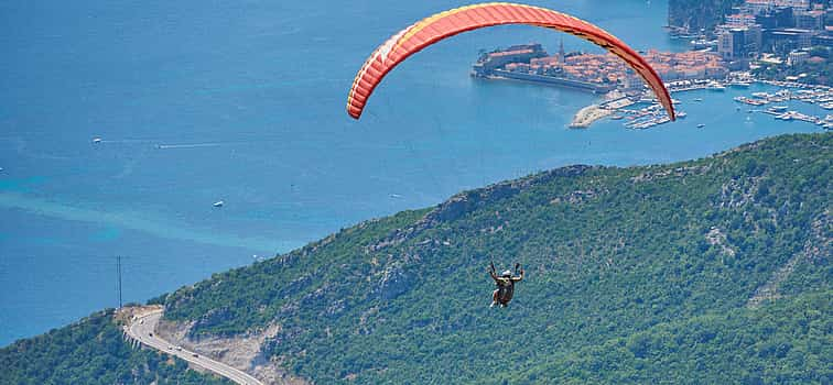 Foto 1 Experiencia de parapente en Budva