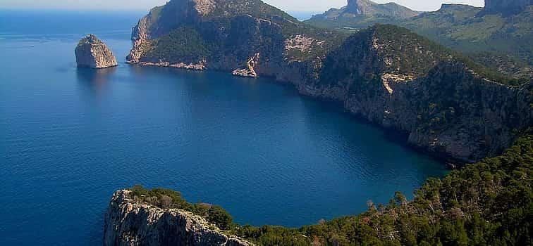 Photo 1 Private Tour: Valldemossa, Lluch and Formentor with lunch