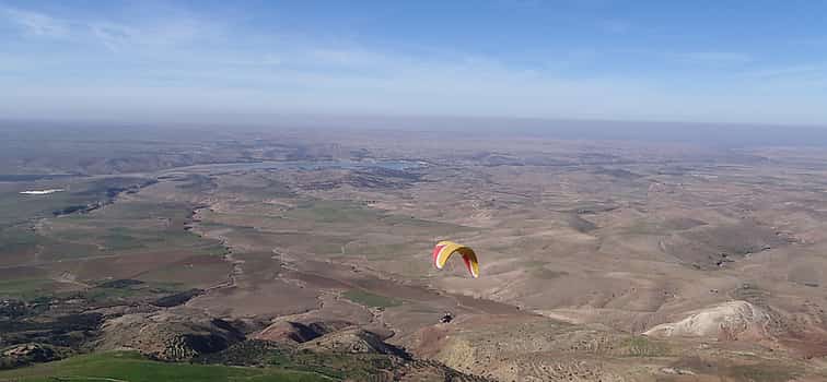 Photo 1 Paragliding in Marrakesh and Atlas Mountains