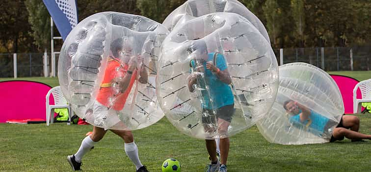 Foto 1 30 Minuten Bubble Football in Amsterdam