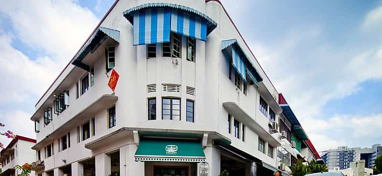 Фото 1 Tiong Bahru Art Deco Treasures Evening Walking Tour