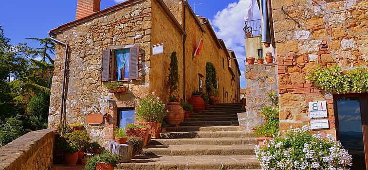 Photo 1 Montalcino, Pienza en Val d'Orcia Wijnroutes