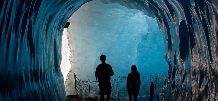 Photo 1 Private Tour to Mer de Glace with a Glaciologist