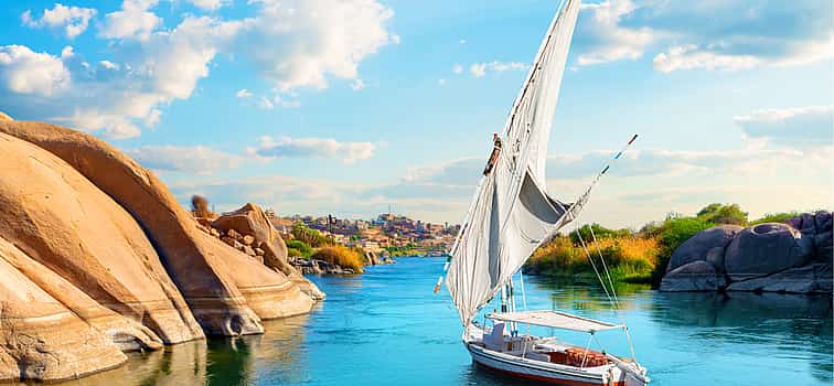 Фото 1 Excursión a la presa de Asuán y navegación en Felucca