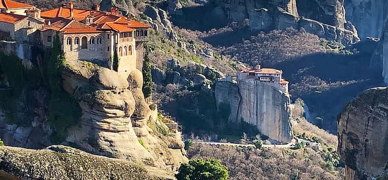 Фото 1 Meteora Tour from Athens by Train