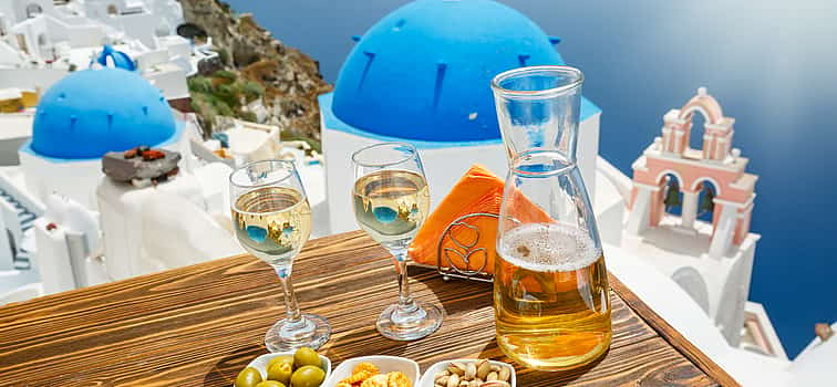 Foto 1 Excursión en grupo reducido a lo más destacado de Santorini con cata de vinos