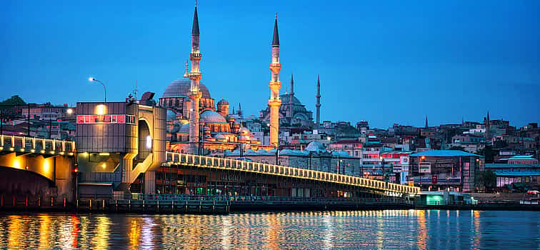 Photo 1 Private Night Tour of Istanbul