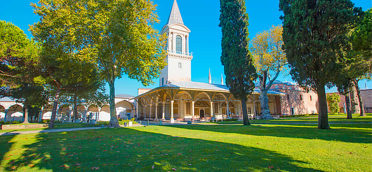 Photo 1 Skip-the-line Topkapi Palace Group Tour