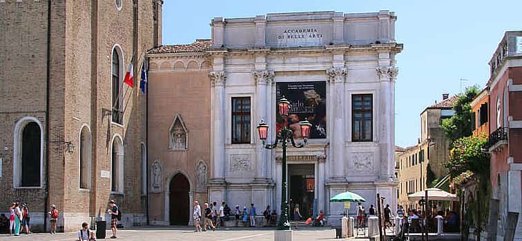 Photo 1 Accademia Galleries Private Tour